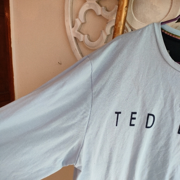 Ted Baker Original Sweatshirt - Picture 6 of 17